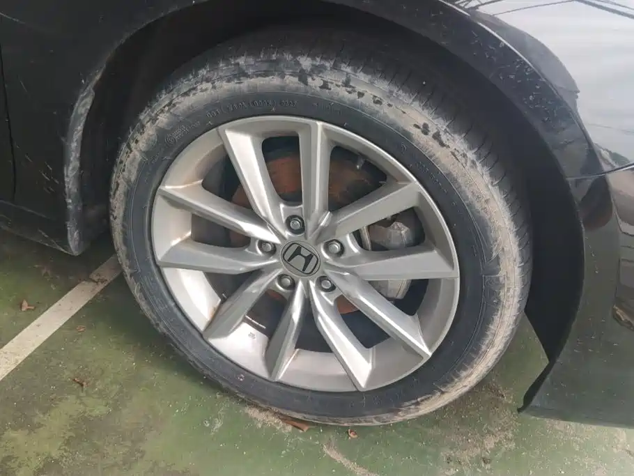 Honda Accord — миниатюра 6