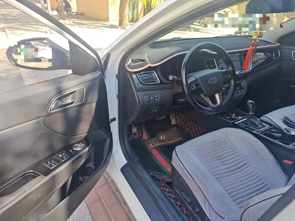 Hyundai Mistra — миниатюра 12
