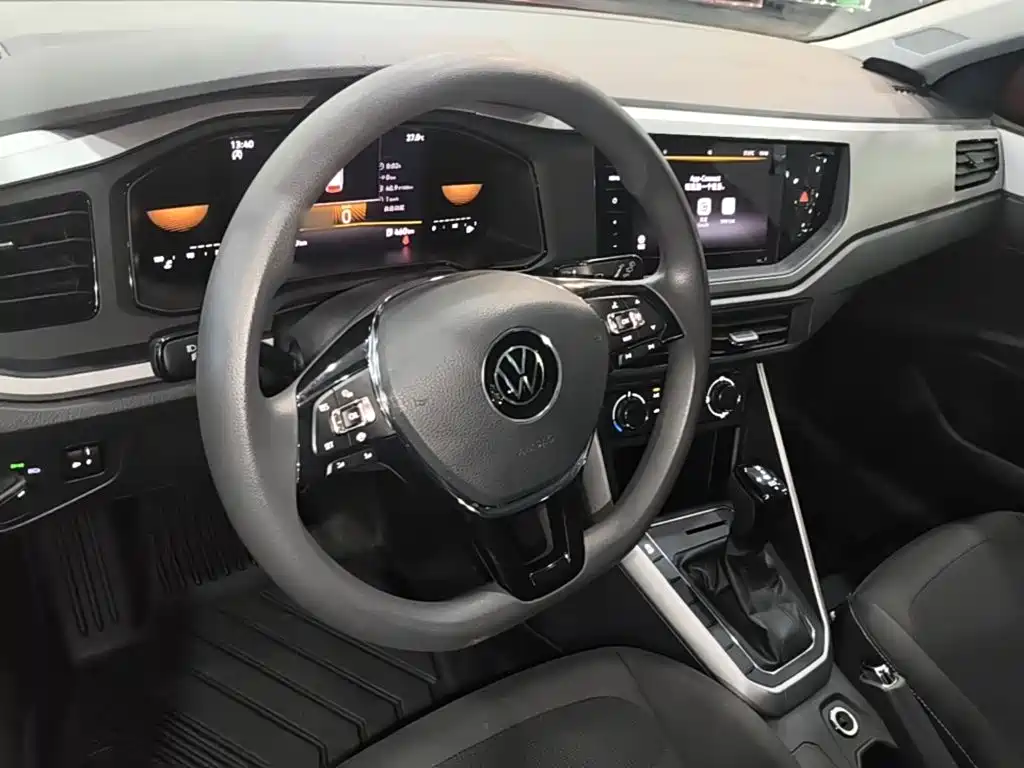 Volkswagen Polo — миниатюра 11