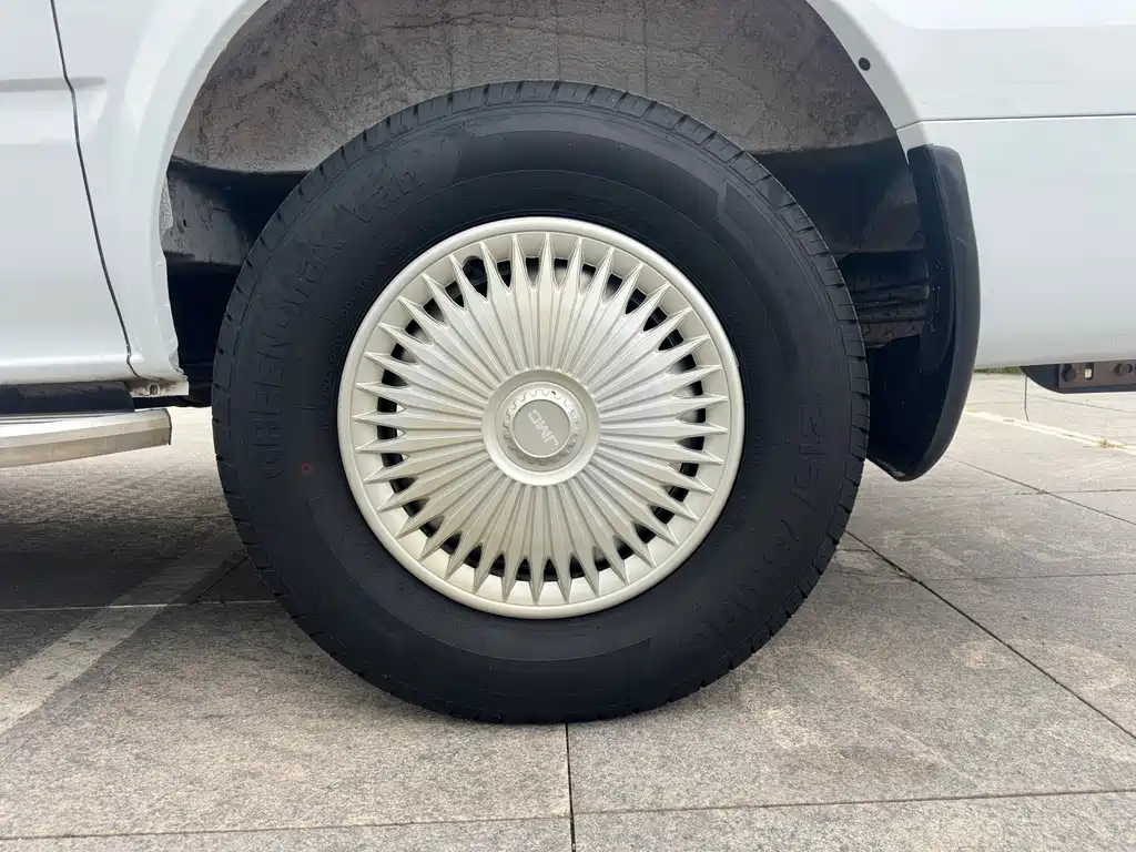 JMC JMC Fushun — миниатюра 22
