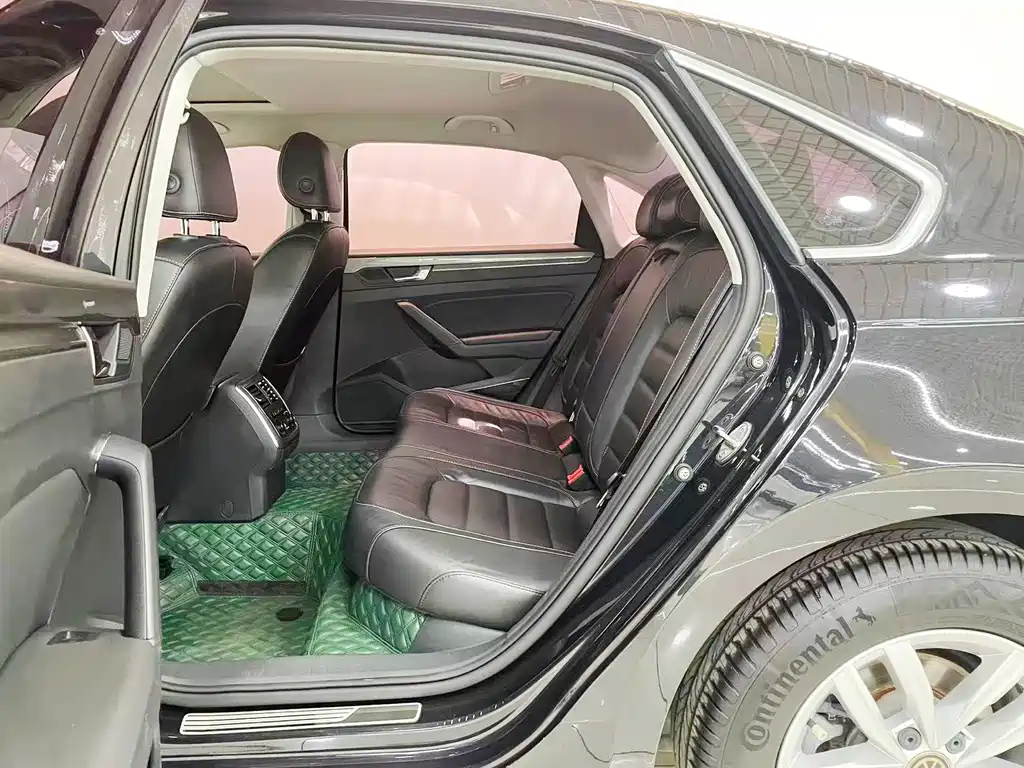 Volkswagen Passat — миниатюра 15
