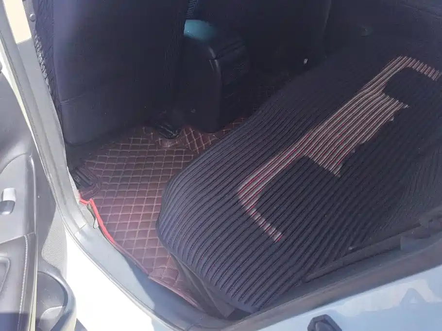 Nissan Sylphy — миниатюра 11