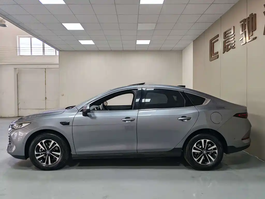 BYD Qin PLUS — миниатюра 8