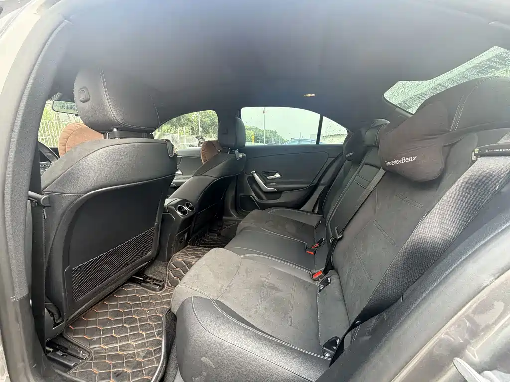 Mercedes-Benz A-Class — миниатюра 10