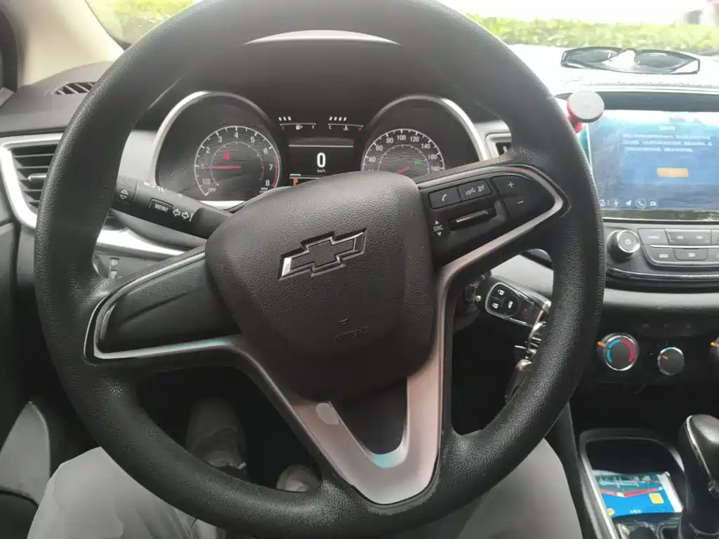Chevrolet Monza — миниатюра 6
