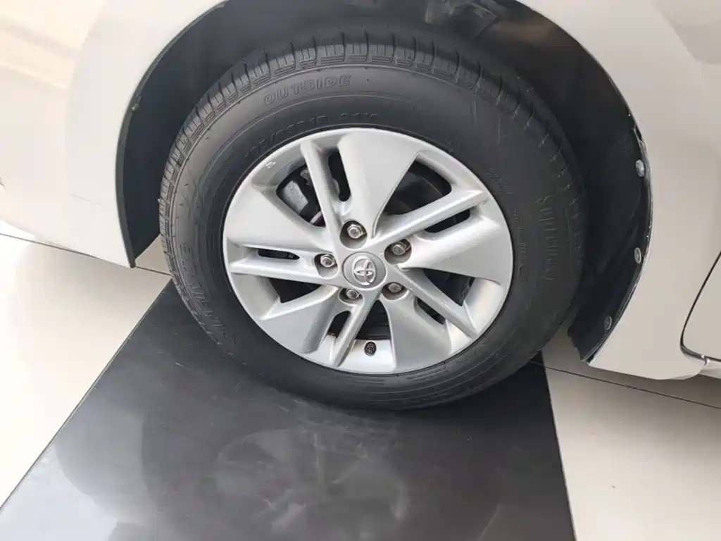 Toyota Corolla — миниатюра 23