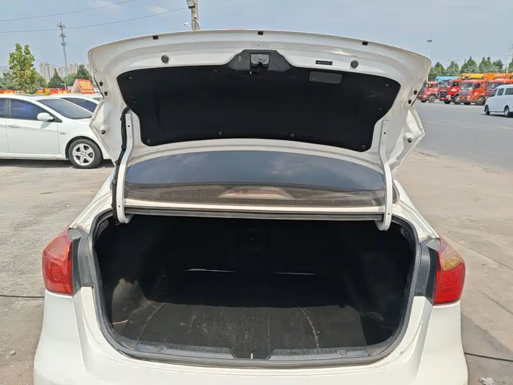 Kia K3 — миниатюра 19
