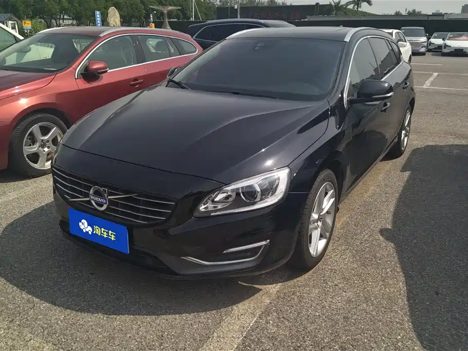 Купить Volvo V60