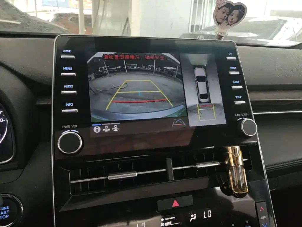Toyota Avalon — миниатюра 13