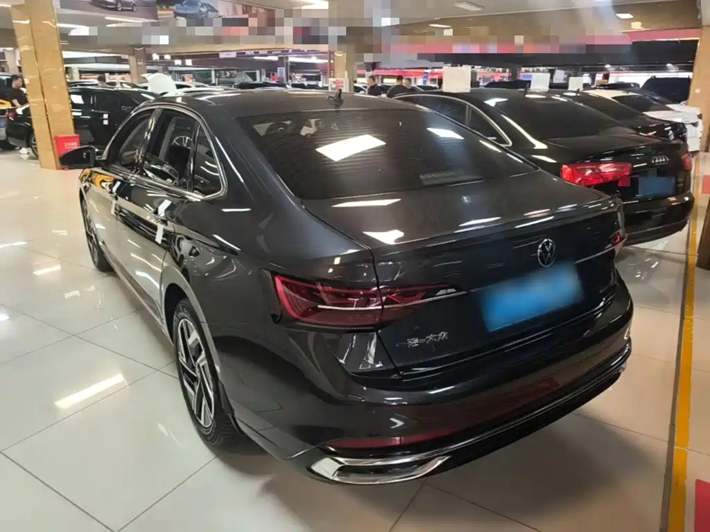 Volkswagen Sagitar — миниатюра 5