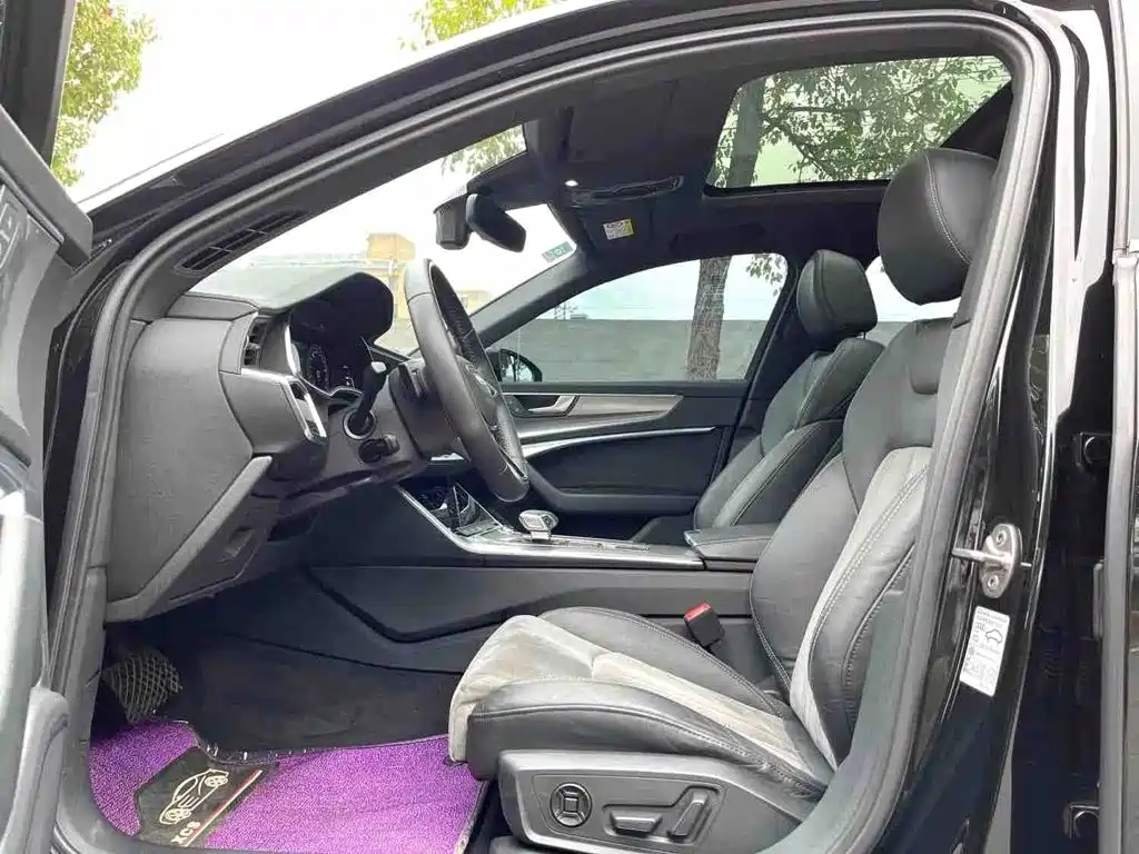 Audi A6L New Energy — миниатюра 6