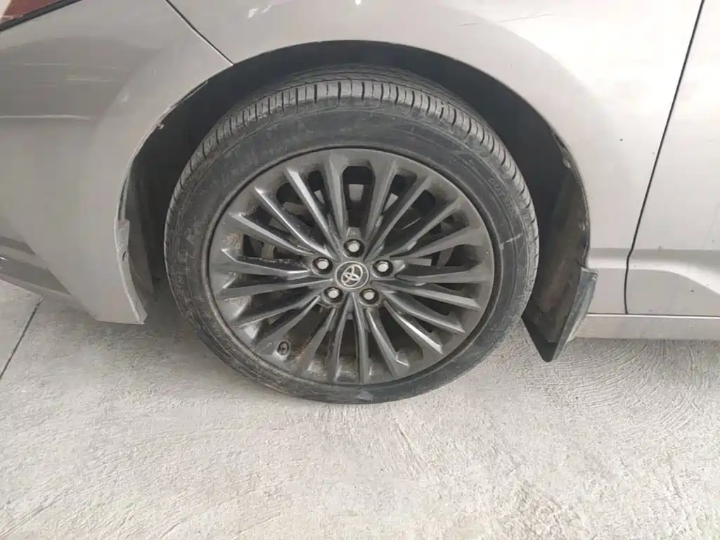 Toyota Avalon — миниатюра 23