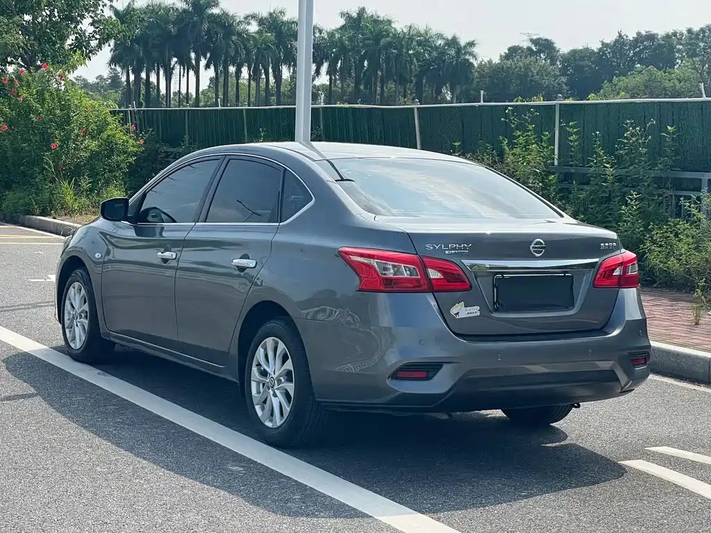 Nissan Sylphy — миниатюра 7