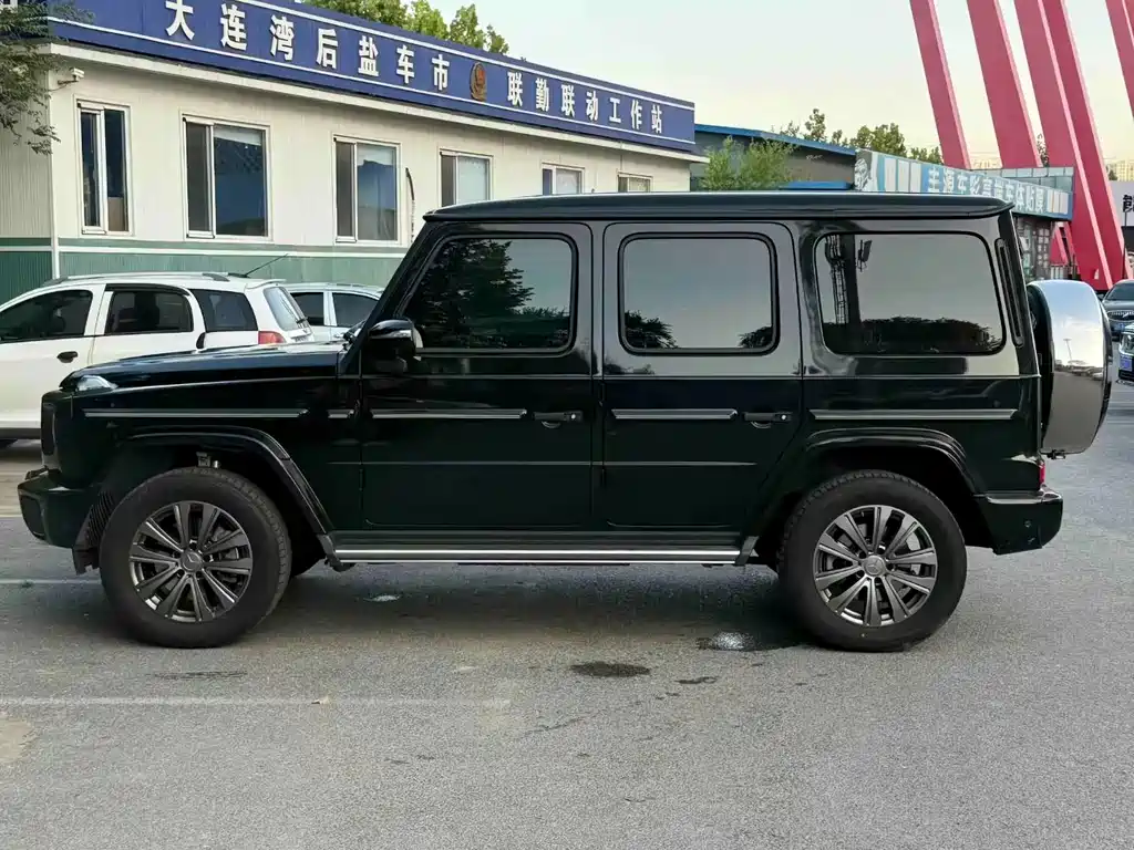 Mercedes-Benz G-Class — миниатюра 3