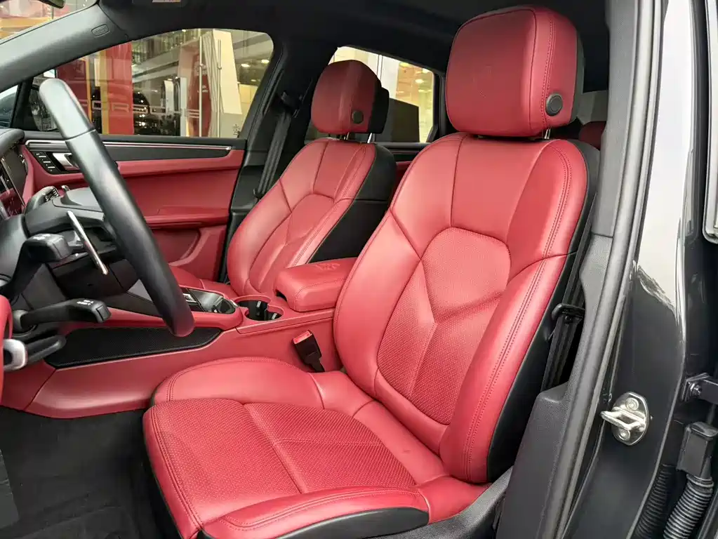 Porsche Macan — миниатюра 9