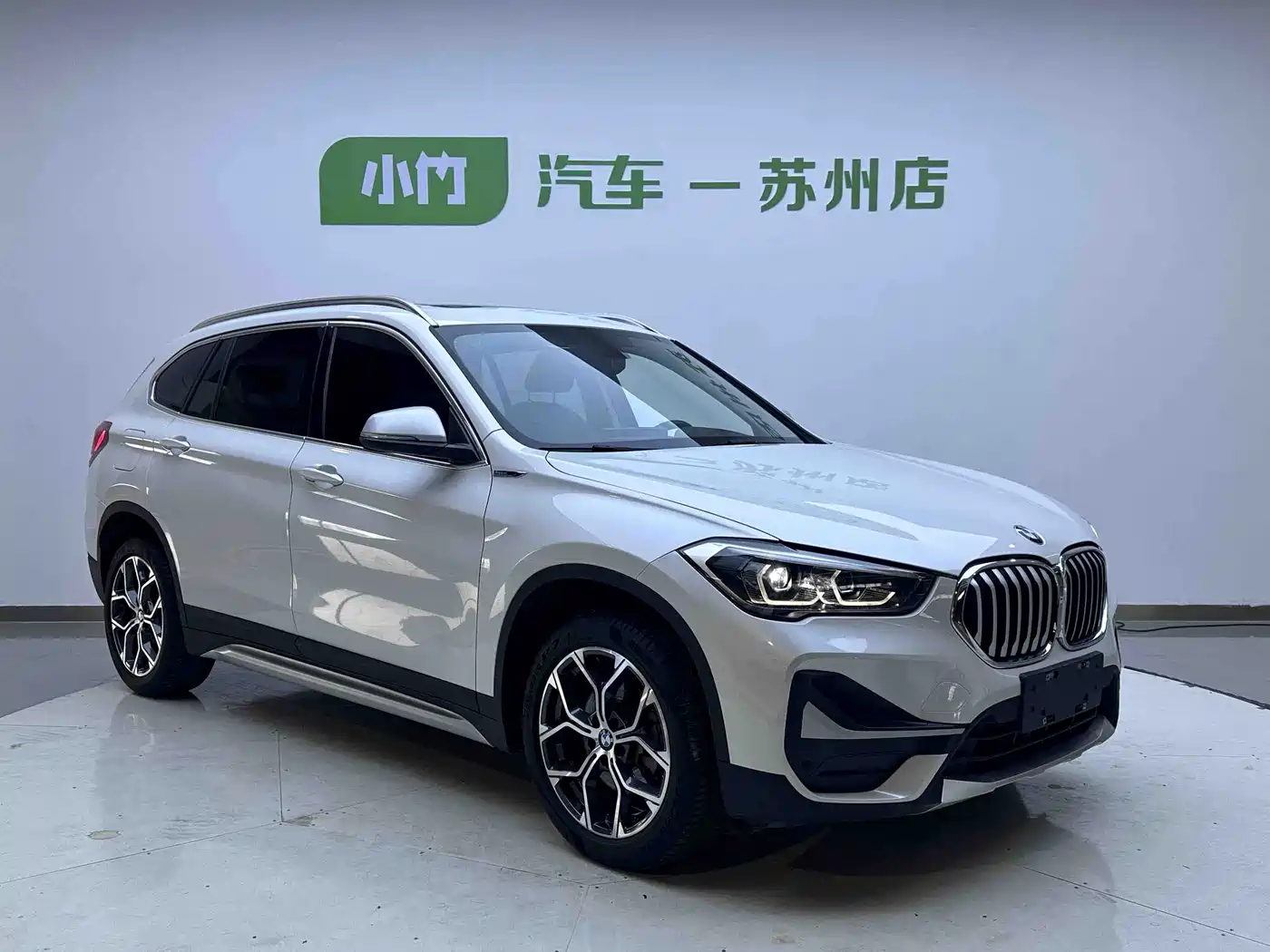 BMW X1 id 4669312 из Китая 18