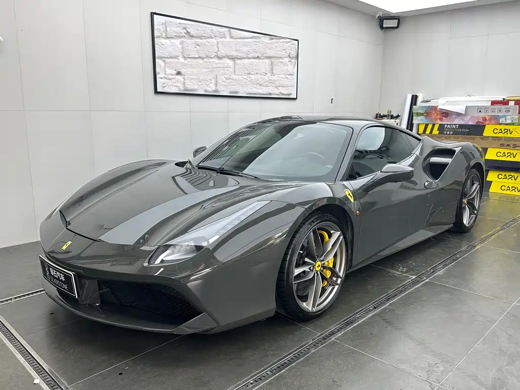 Ferrari 488 2019