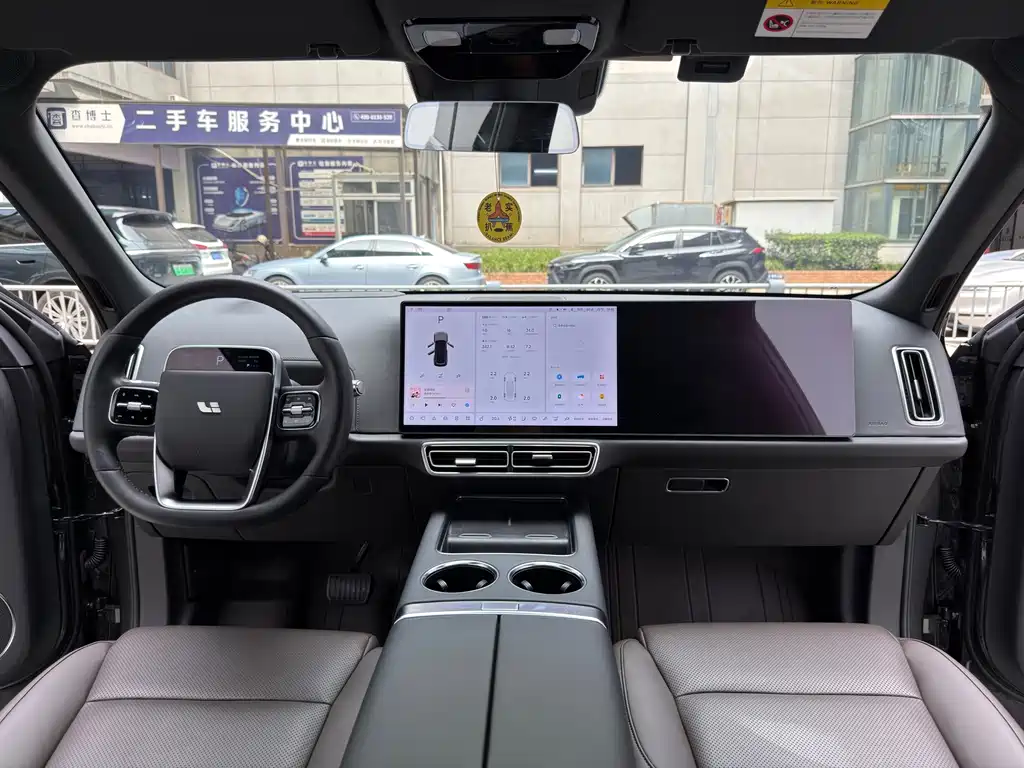 Li Auto Li L8 — миниатюра 10