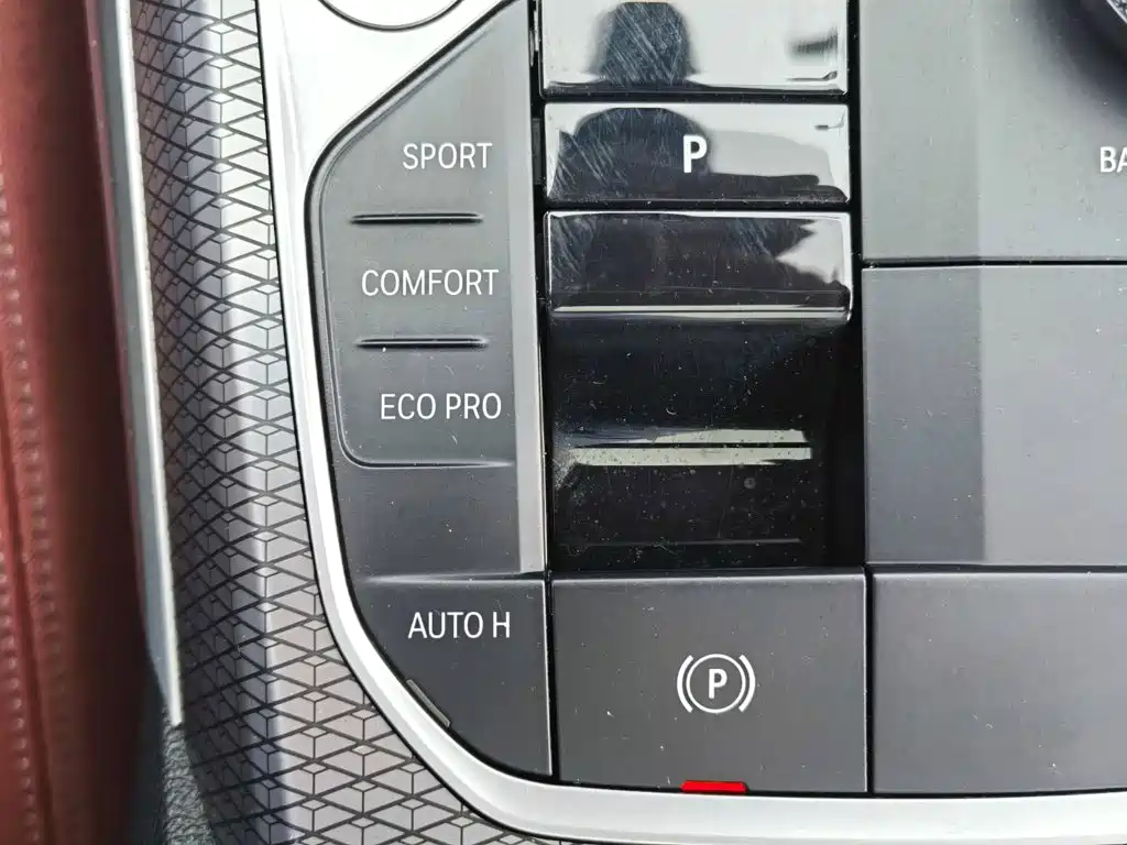BMW 3 Series — миниатюра 27