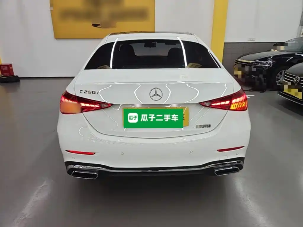 Mercedes-Benz C-Class — миниатюра 6