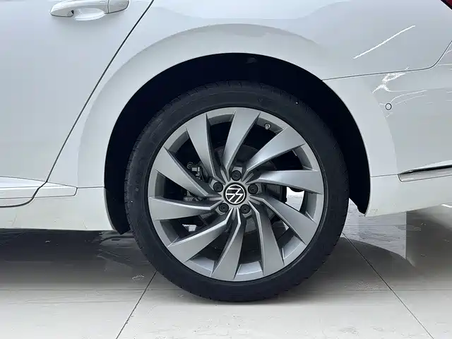 Volkswagen CC — миниатюра 8