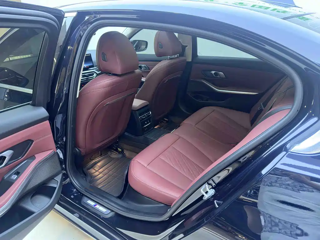 BMW 3 Series — миниатюра 11