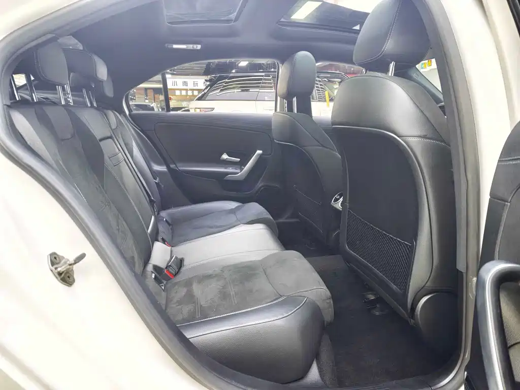 Mercedes-Benz A-Class — миниатюра 13