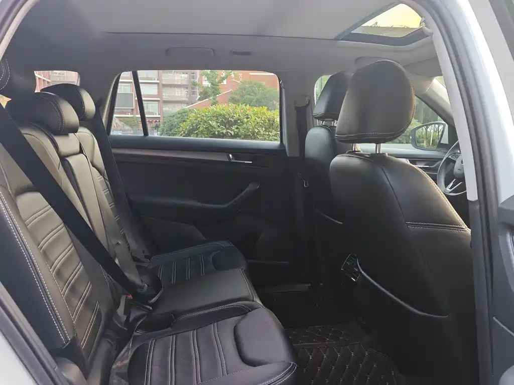 Skoda Kodiaq — миниатюра 9