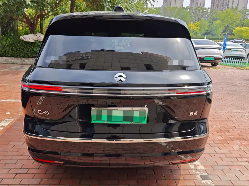 NIO ES8 — миниатюра 4