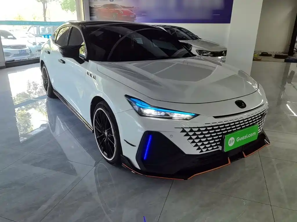 Changan UNI-V — миниатюра 4