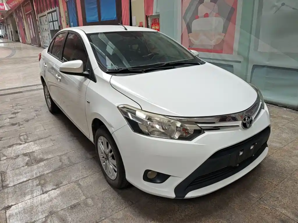Toyota Vios — миниатюра 4