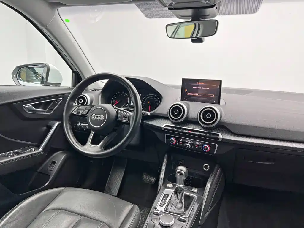 Audi Q2L — миниатюра 24