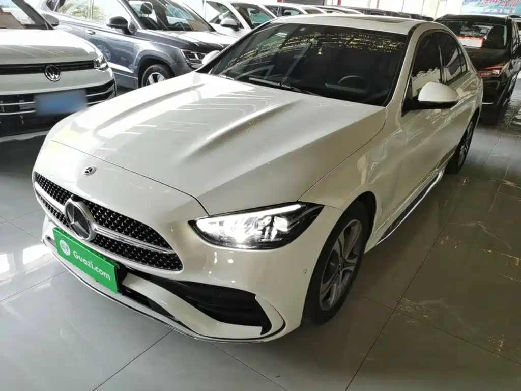 Mercedes-Benz C-Class — миниатюра 2