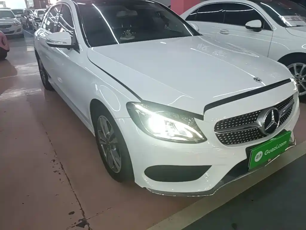 Mercedes-Benz C-Class — миниатюра 4