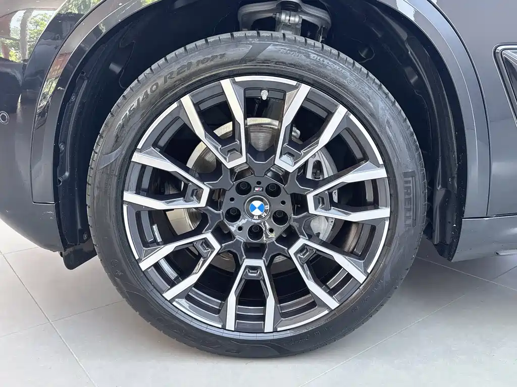 BMW X5 — миниатюра 19