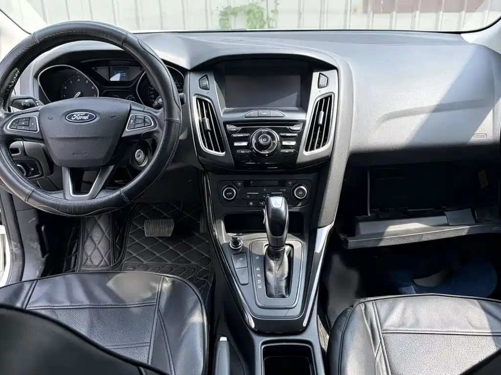 Ford Focus — миниатюра 14