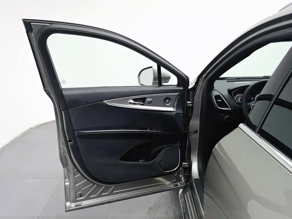 Lincoln MKX — миниатюра 8