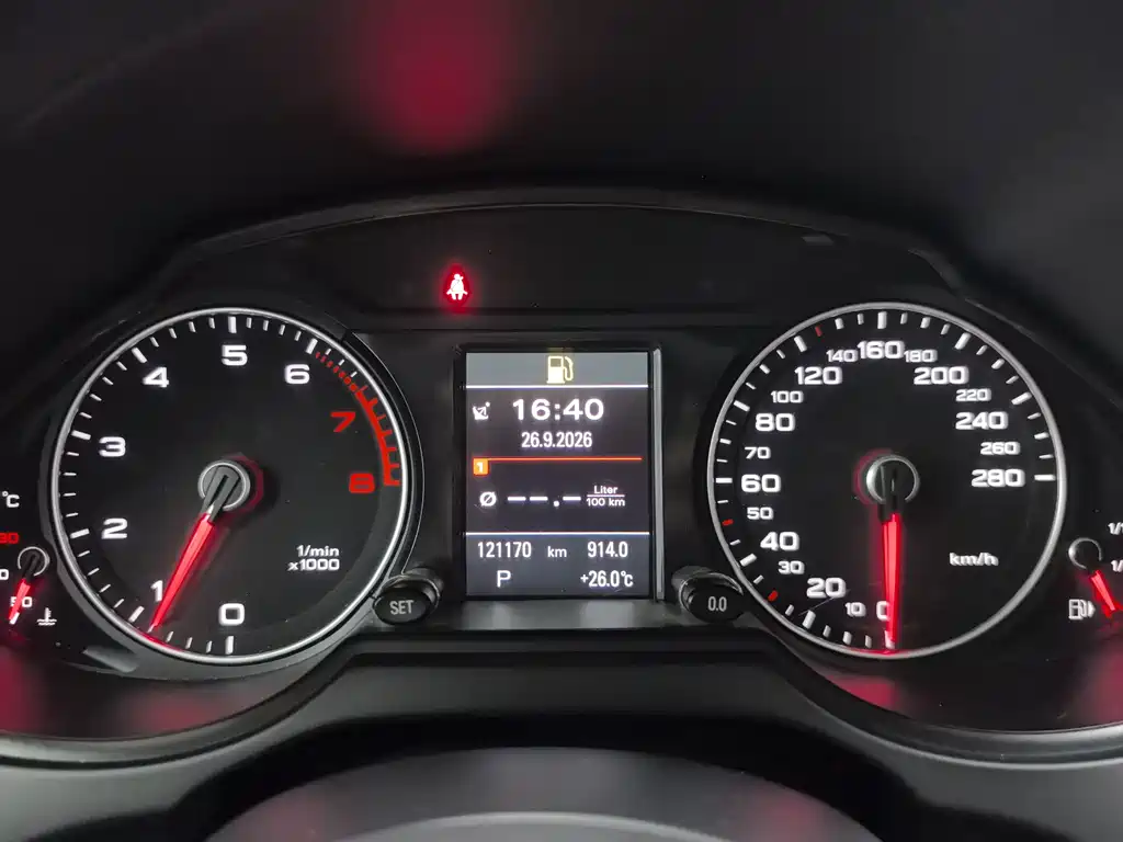 Audi Q5 — миниатюра 10