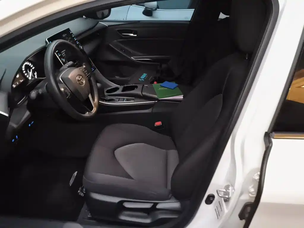 Toyota Avalon — миниатюра 16