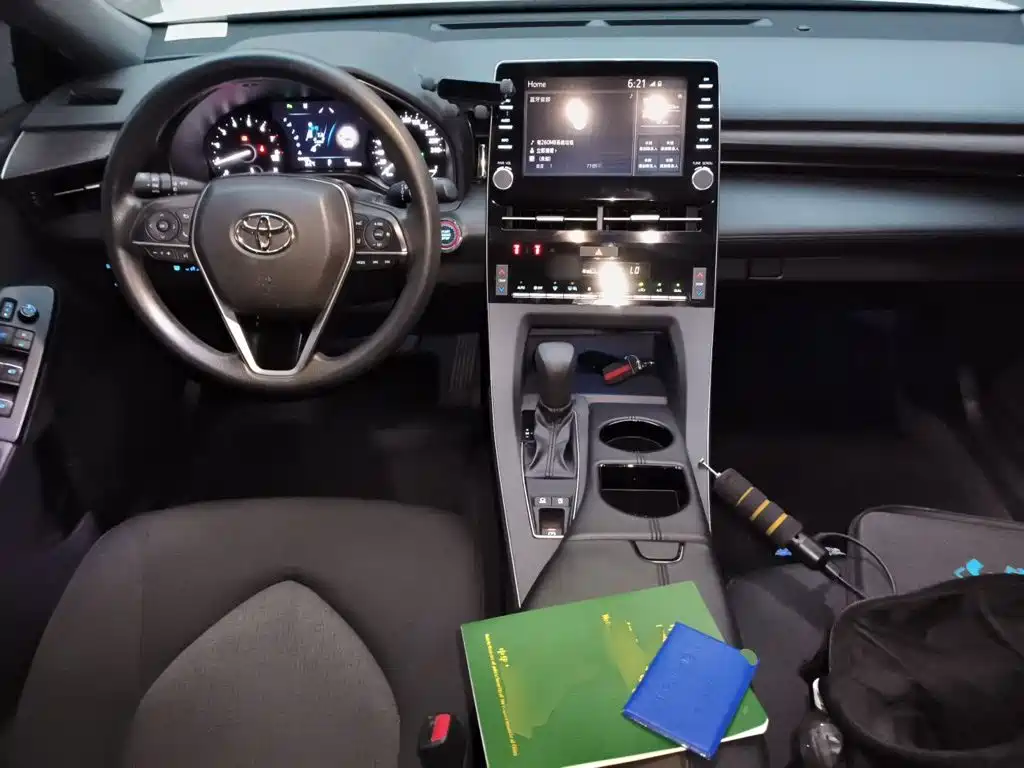 Toyota Avalon — миниатюра 10