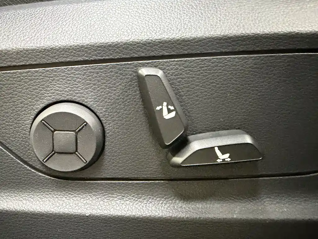Borgward BX7 — миниатюра 34