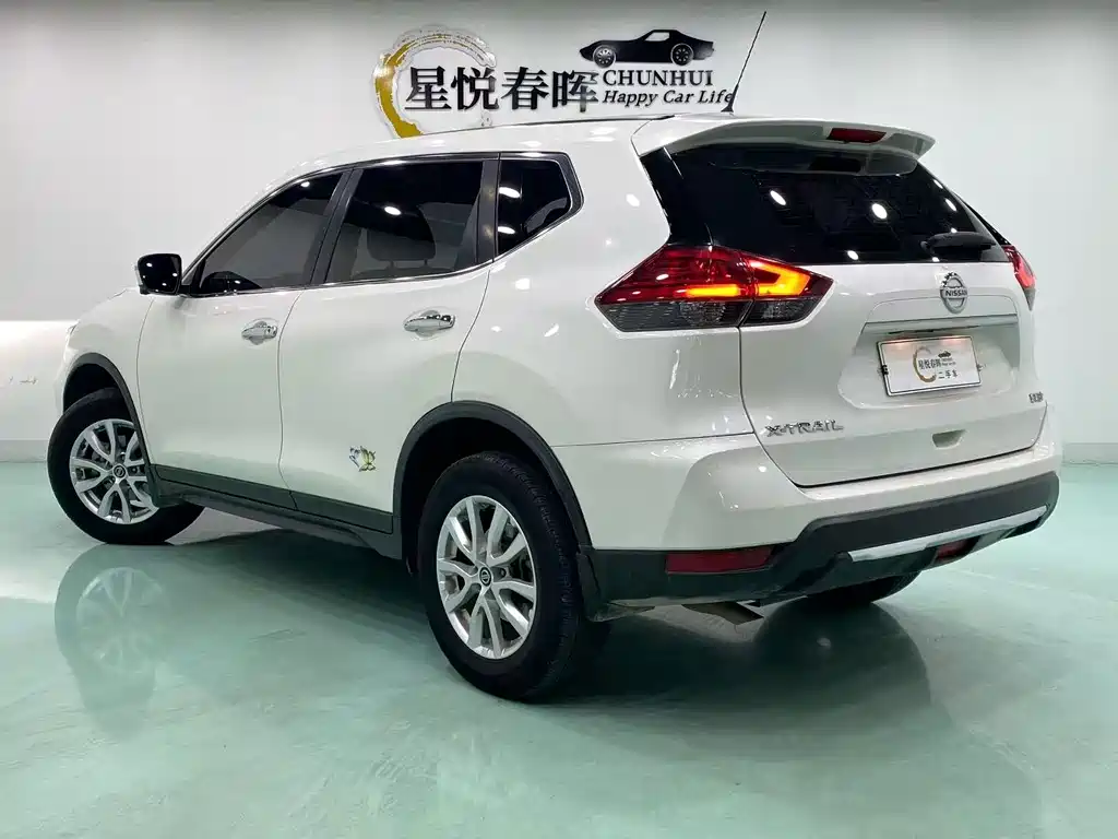 Nissan X-Trail — миниатюра 7