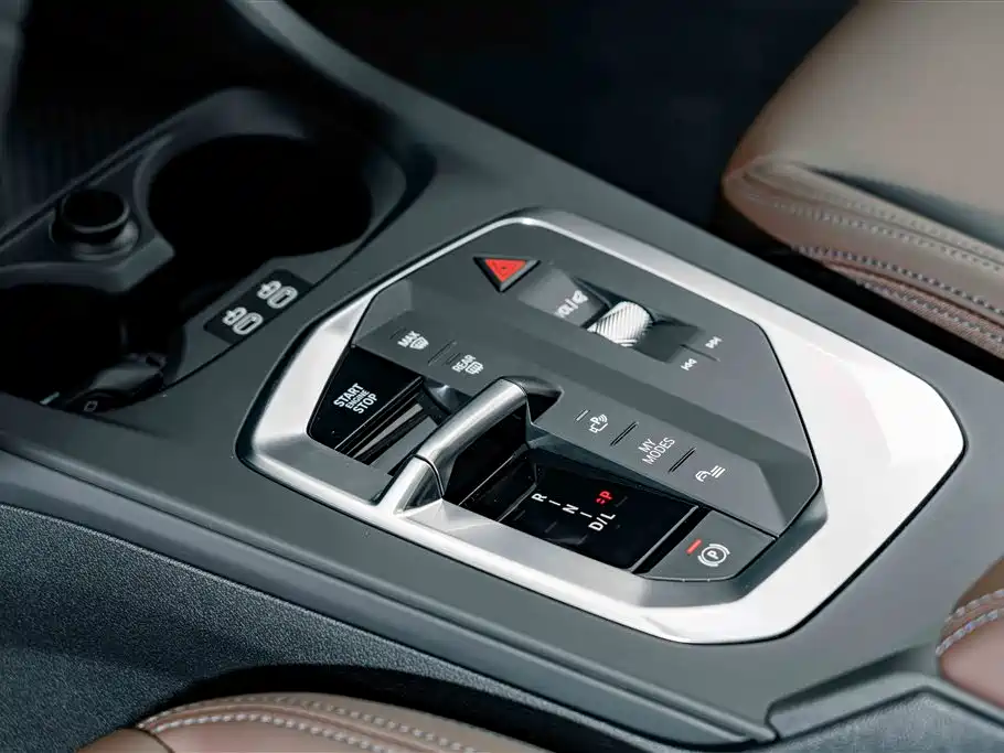 BMW 2 Series — миниатюра 13