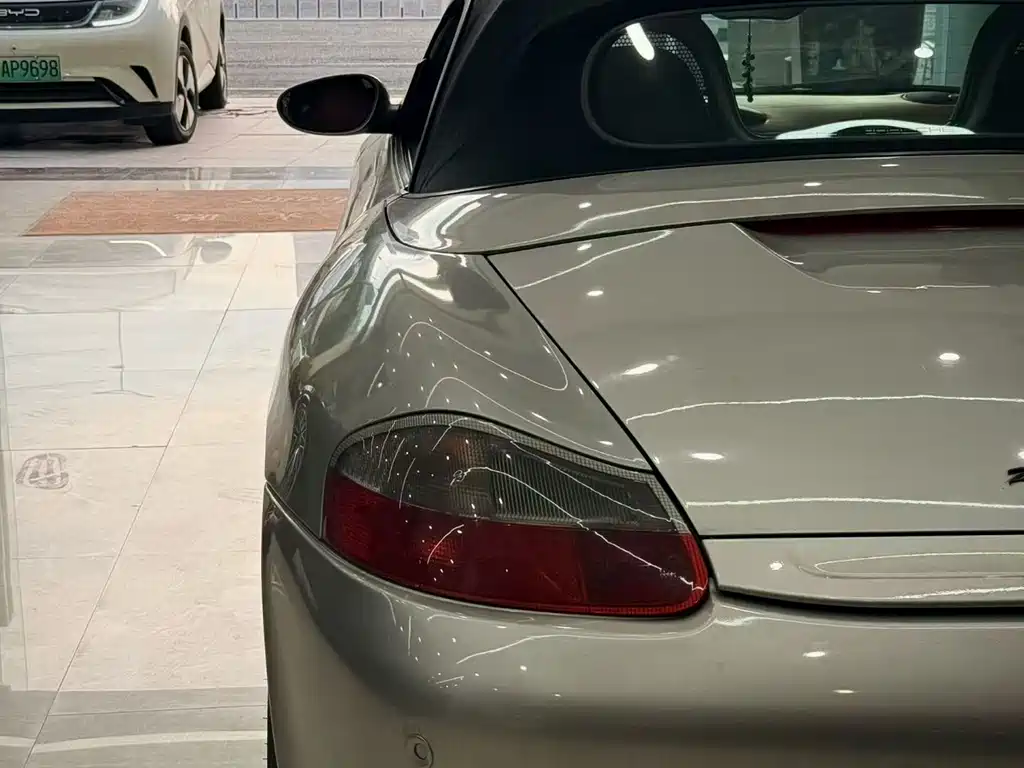 Porsche Boxster — миниатюра 13