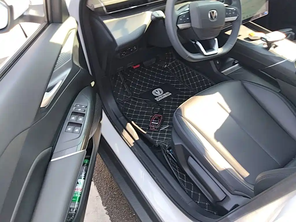 Changan Eado — миниатюра 16