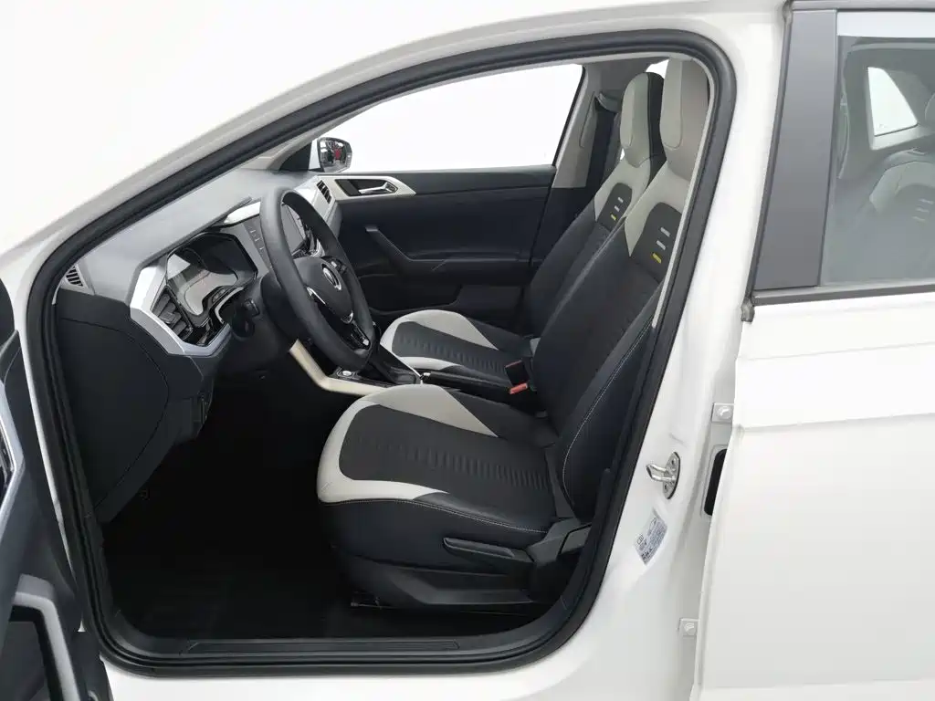 Volkswagen Polo — миниатюра 10
