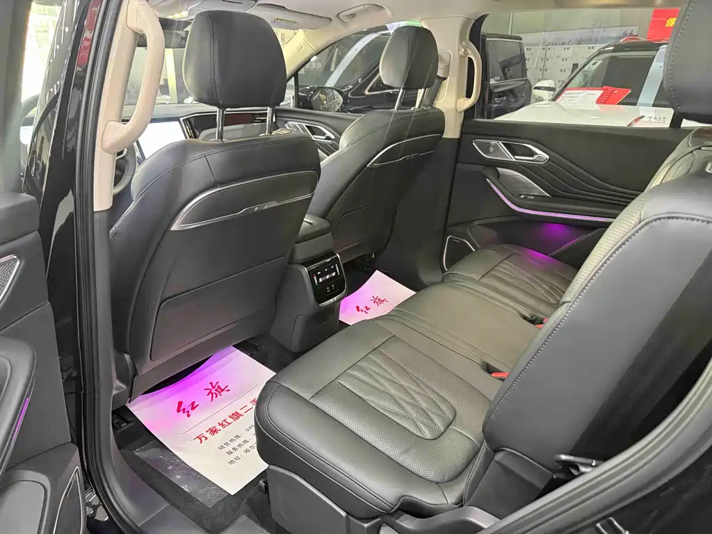 Hongqi Hongqi HS7 PHEV — миниатюра 9