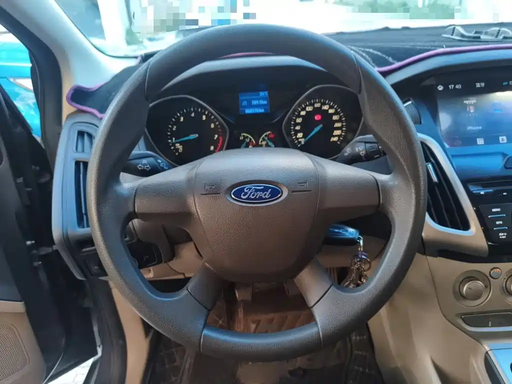 Ford Focus — миниатюра 3
