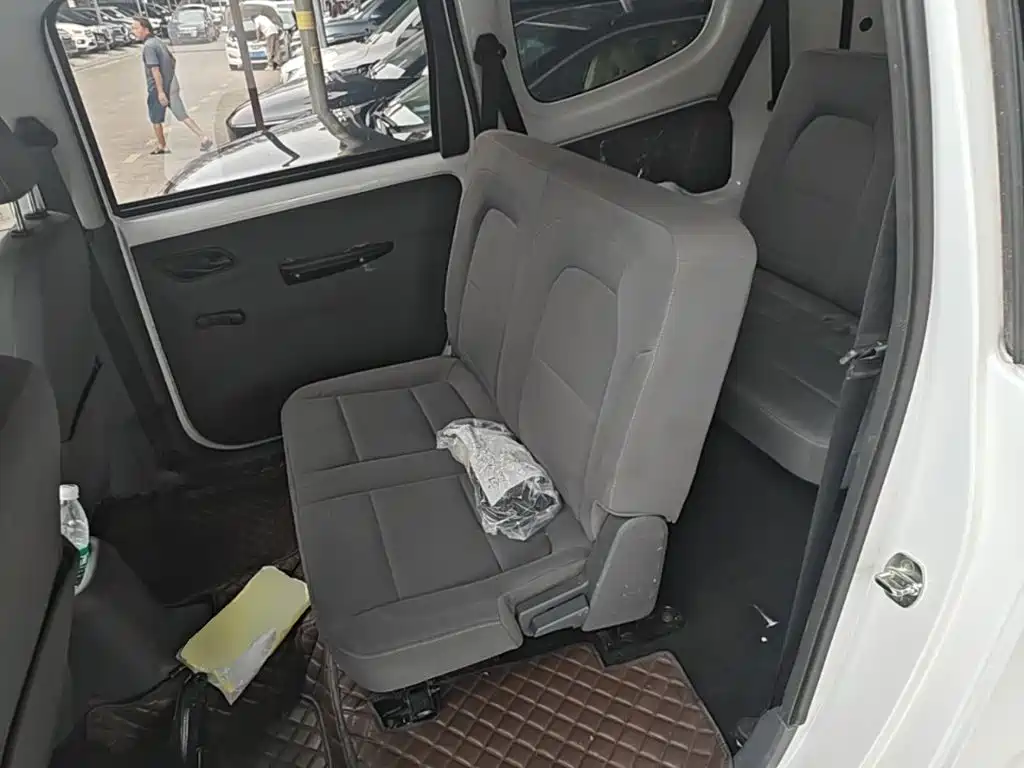 Wuling Hongguang EV — миниатюра 17