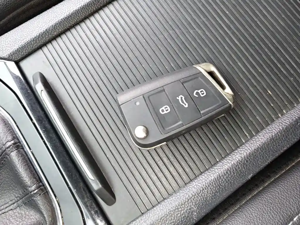 Volkswagen Sagitar — миниатюра 9